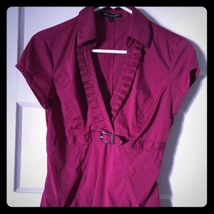 Express dressy berry top, S. Side zip.